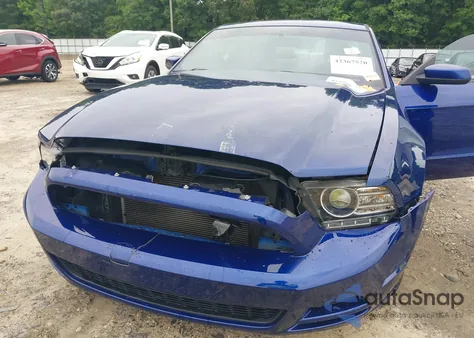 2014 Ford Mustang V6 Premium from USA, damaged, VIN 1ZVBP8AM4E5282543